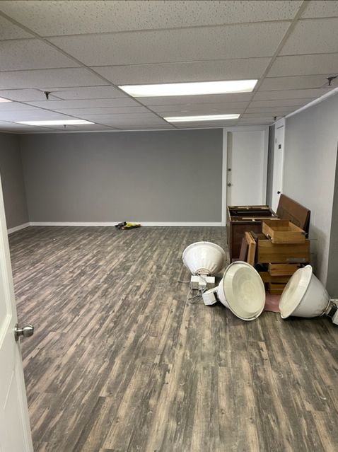 3 Room Office
